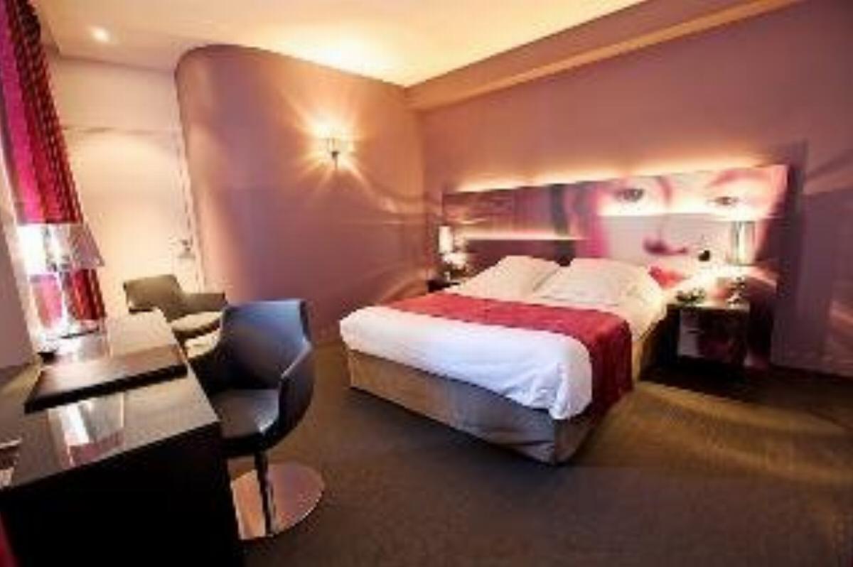 Hostellerie Du Chapeau Rouge Hotel Dijon France