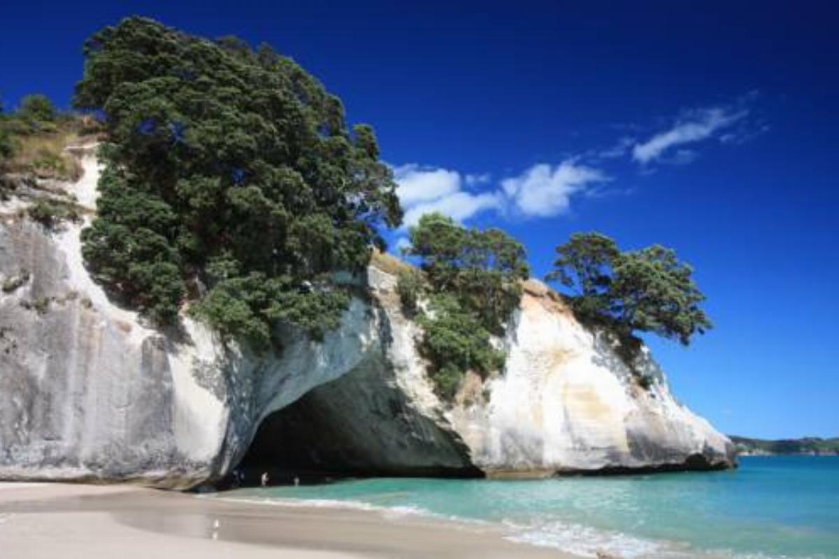Hot Water Beach Bure Wera Hotel Hotwater Beach New Zealand