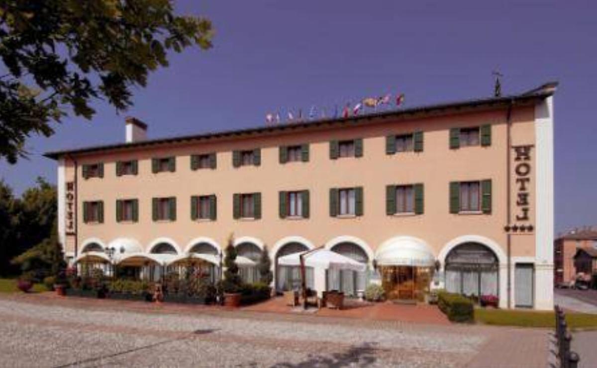 Hotel Bentivoglio Residenza D'Epoca Hotel Bentivoglio Italy