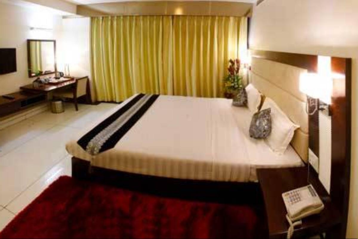 Hotel Bizzotel Hotel Gurgaon India