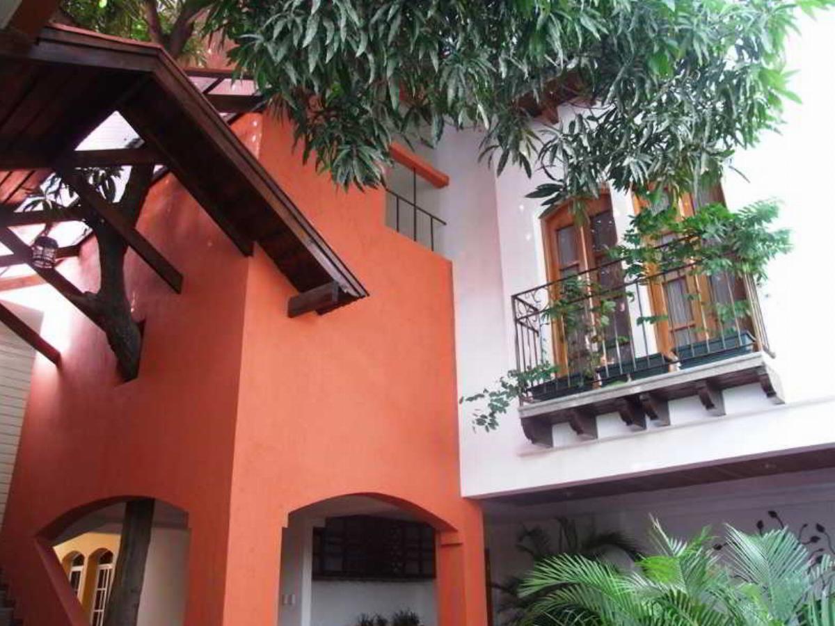 Hotel Casa del Arbol Galerias Hotel San Pedro Sula Honduras
