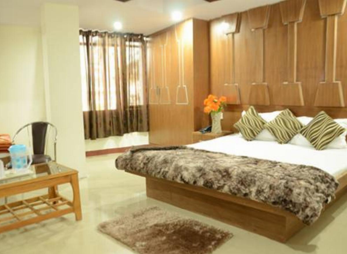 Hotel Crown Hotel Haridwār India
