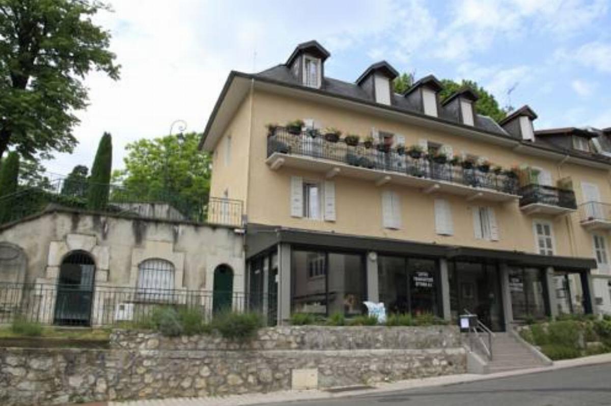 Hôtel de la Grotte Hotel Aix-les-Bains France