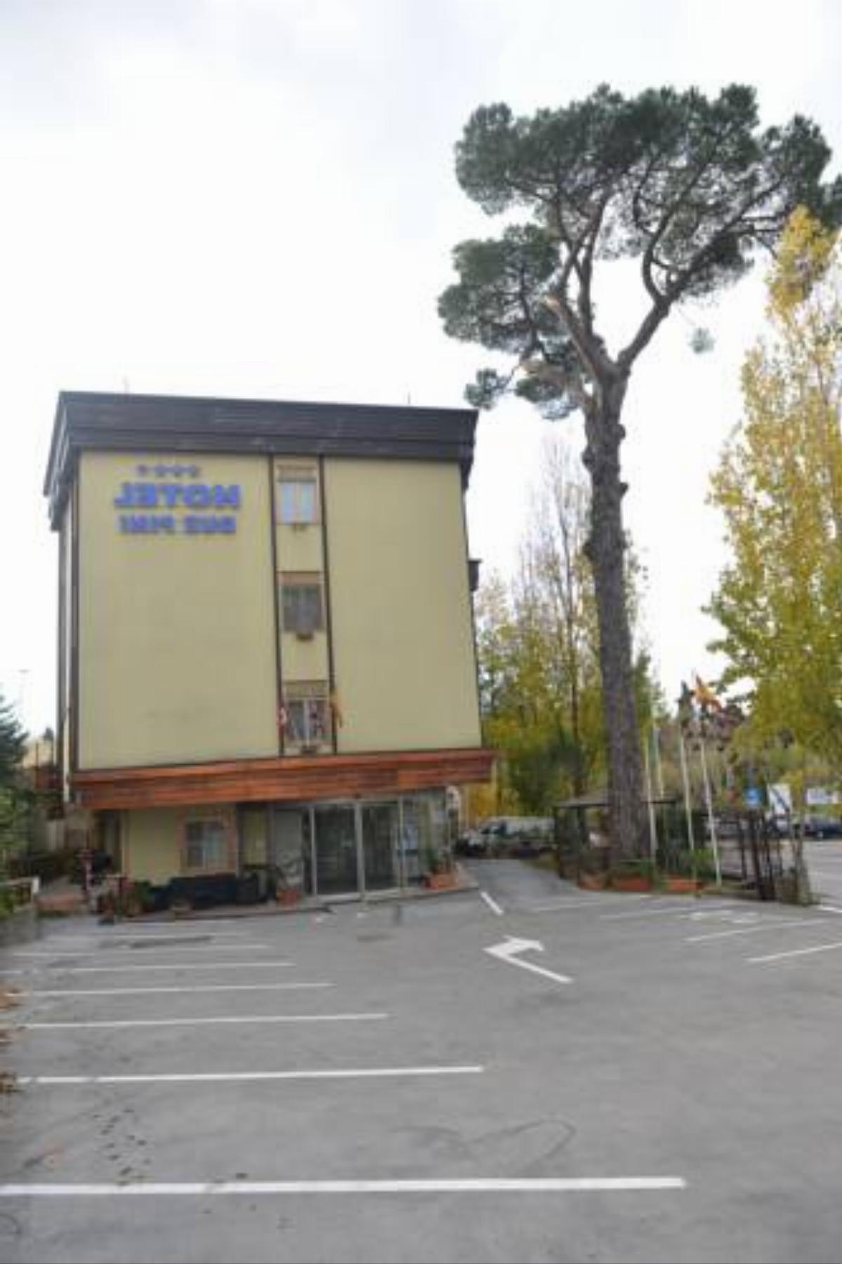 Hotel Due Pini Hotel Melfi Italy