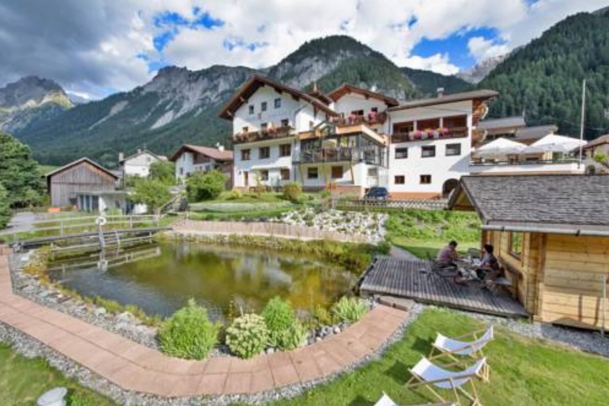 Hotel Gasthof Traube Hotel Pettneu am Arlberg Austria