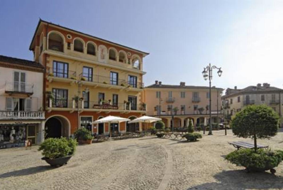 Hotel Il Grappolo D'Oro Hotel Monforte dʼAlba Italy