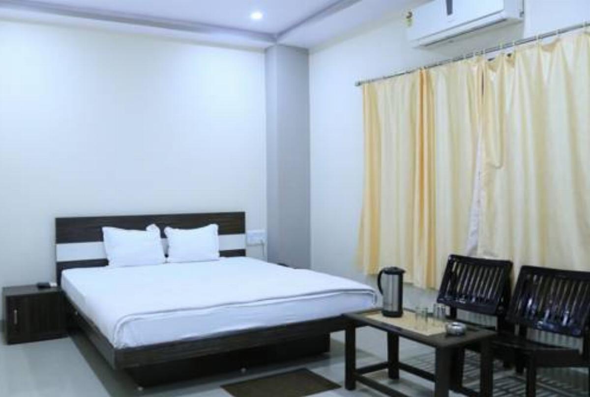 Hotel Kusum Residency Hotel Chhindwāra India