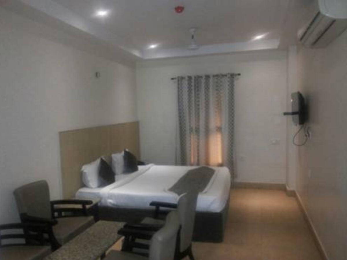 Hotel Malik Residency Hotel Kānpur India