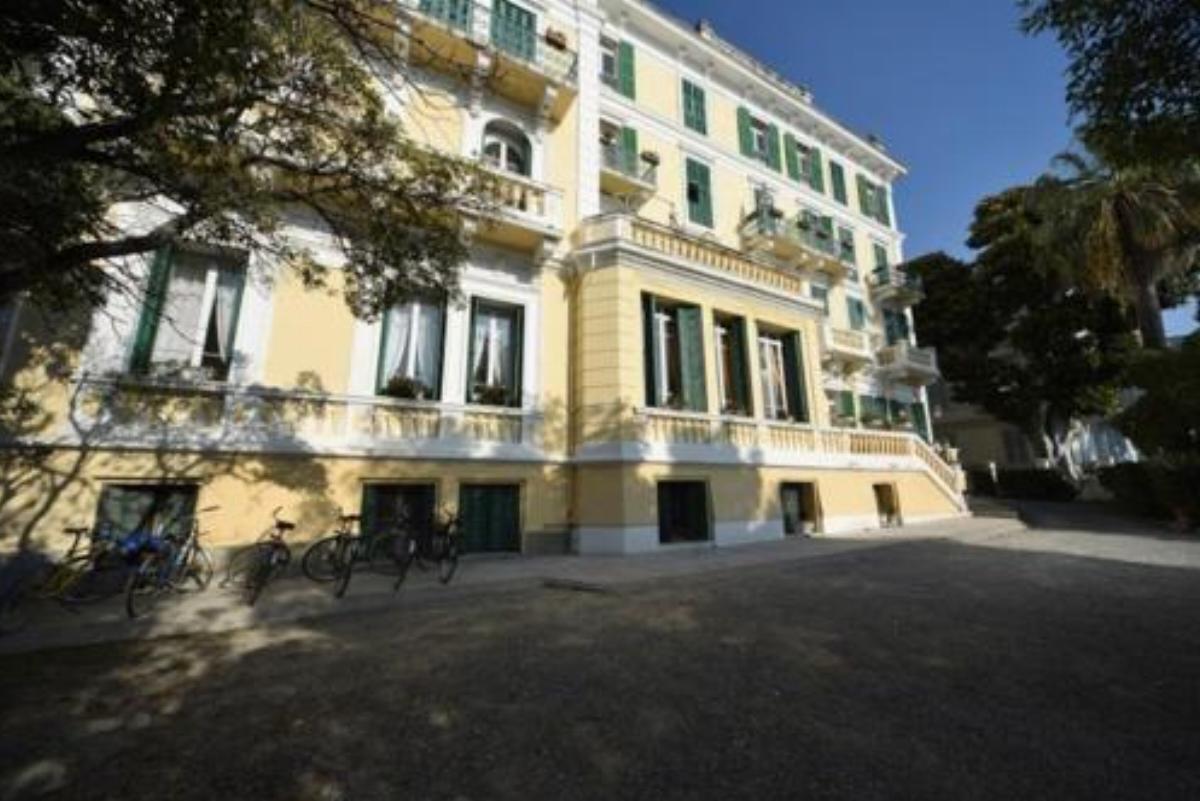 Hotel Petit Royal Hotel Ospedaletti Italy