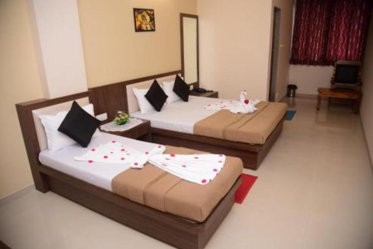 Hotel Prakash International Hotel Gonikoppal India