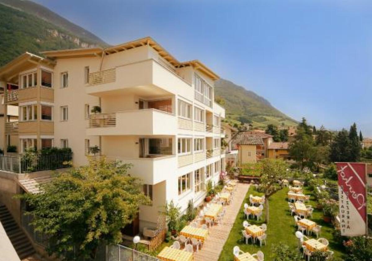 Hotel Residence Pernhof Hotel Termeno Italy