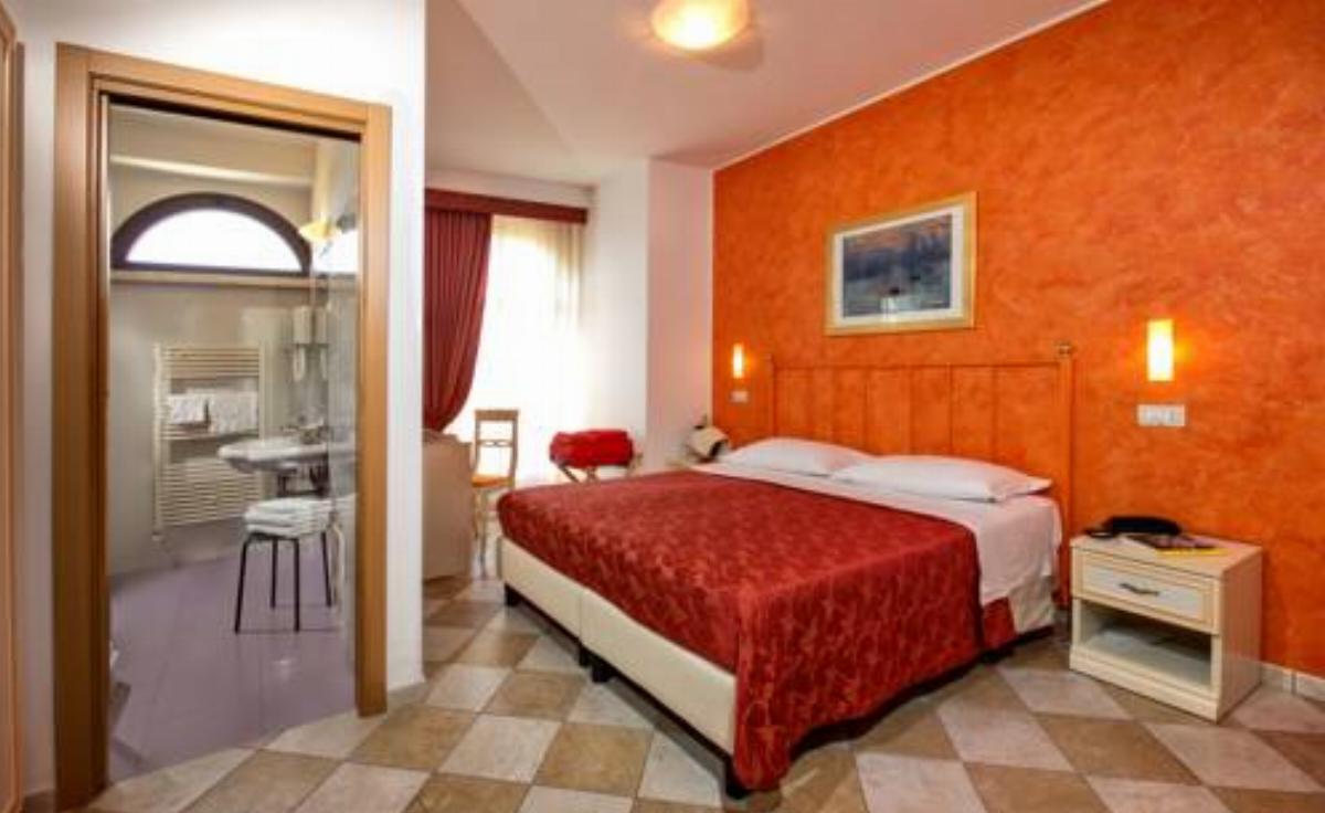 Hotel Ristorante Casa Rossa Hotel Alba Adriatica Italy