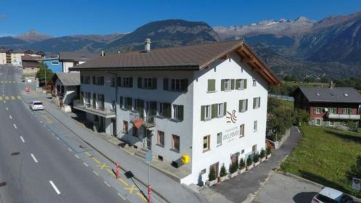 Hotel Simplon va hie Hotel Brig Switzerland
