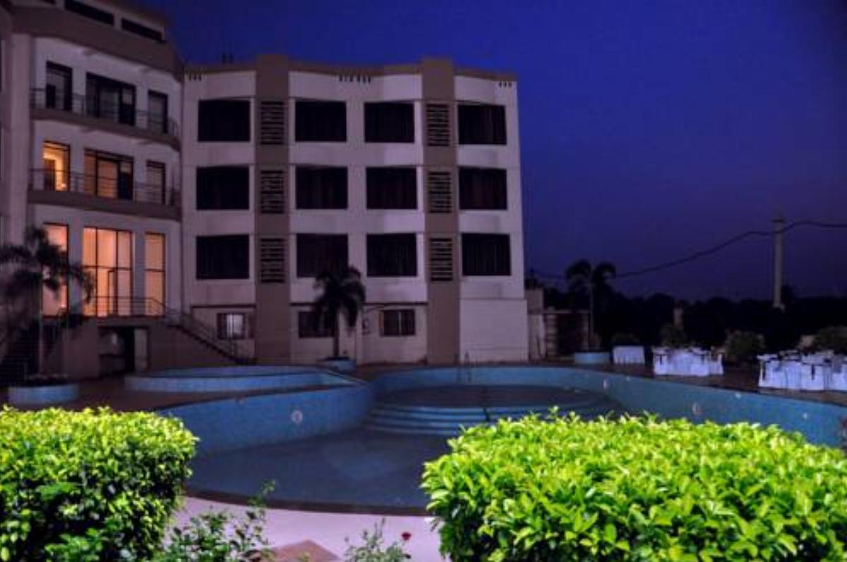Hotel Suncity Palace Hotel Samra India