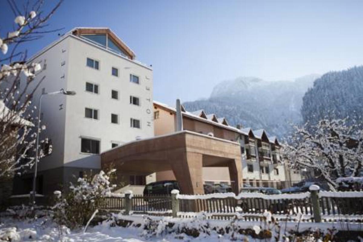 Hotel Weiss Kreuz Hotel Thusis Switzerland