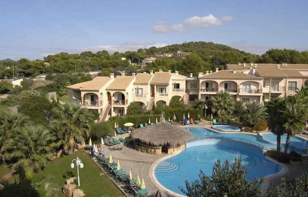 Hotetur Aptos. Lago Park Hotel Majorca Spain