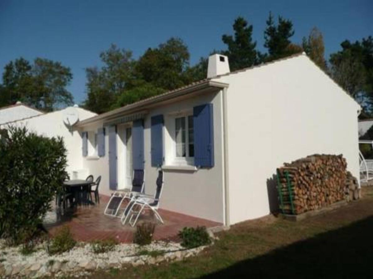 House Villa situé à 1,5 km de la plage, 5 couchages Hotel Longeville-sur-Mer France