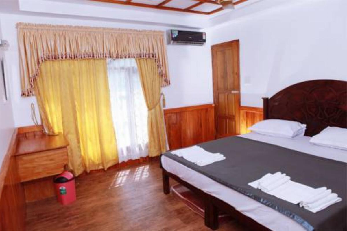 Houseboat Alleppey Hotel Alleppey India