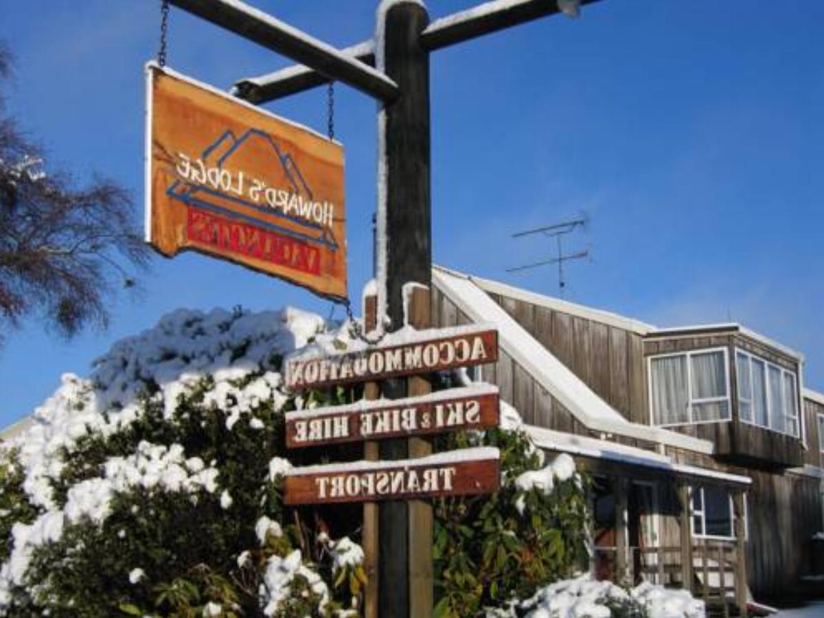 Howards Mountain Lodge Hotel National Park New Zealand