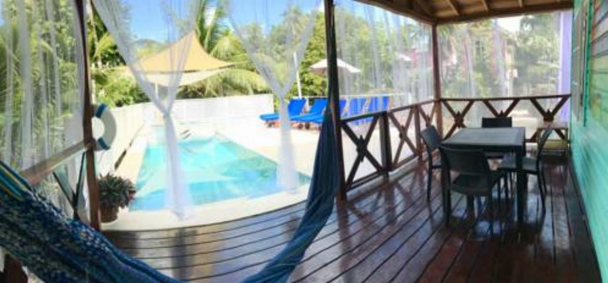Hummingbirds Cabins Hotel Caye Caulker Belize