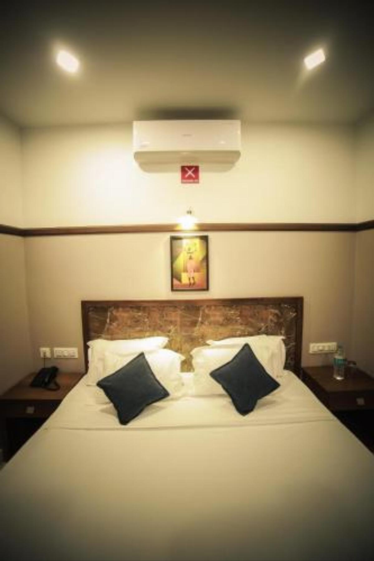 Icon Residency Hotel Kalpatta India