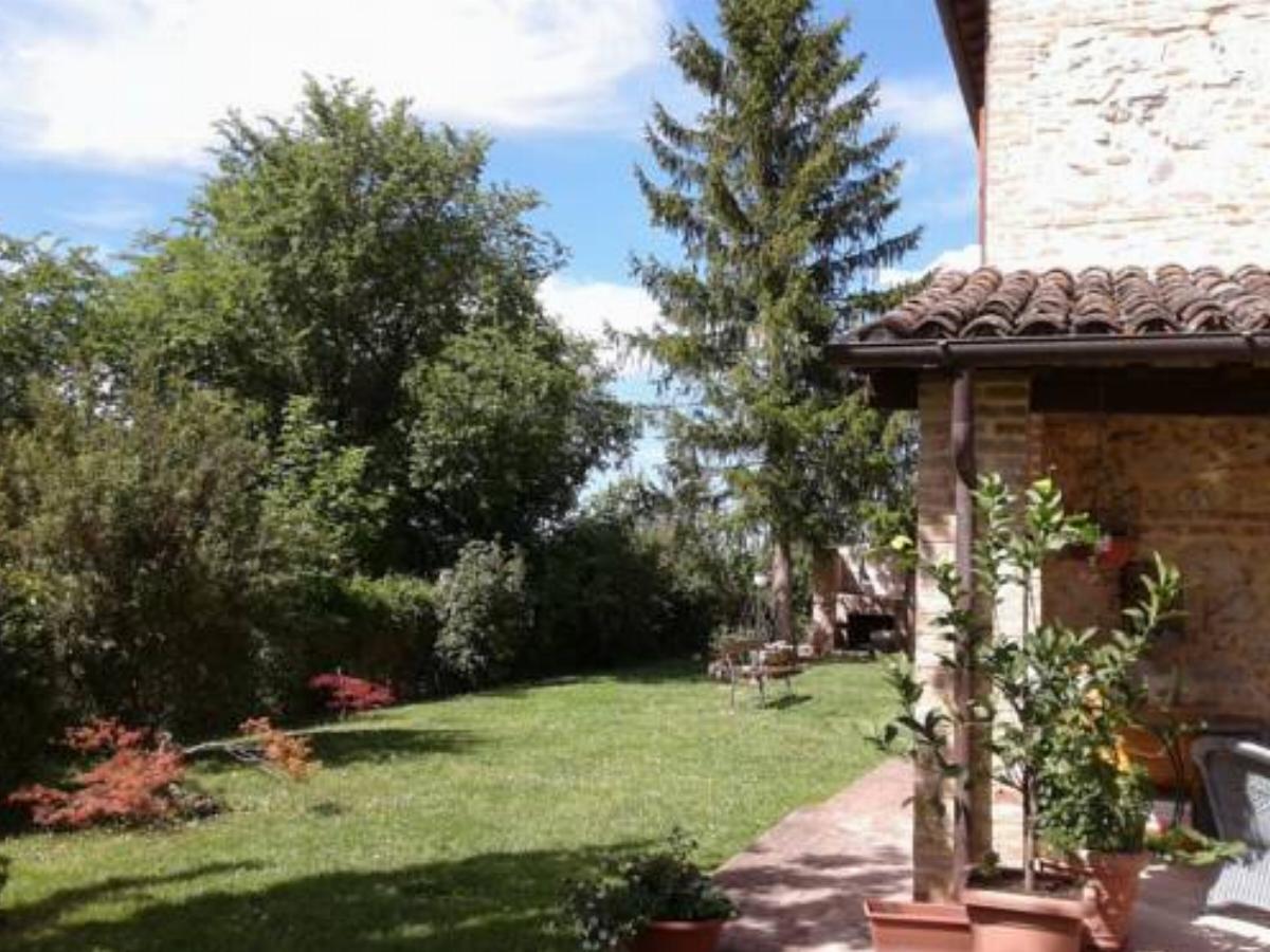 Il giardino segreto Hotel Contigliano Italy