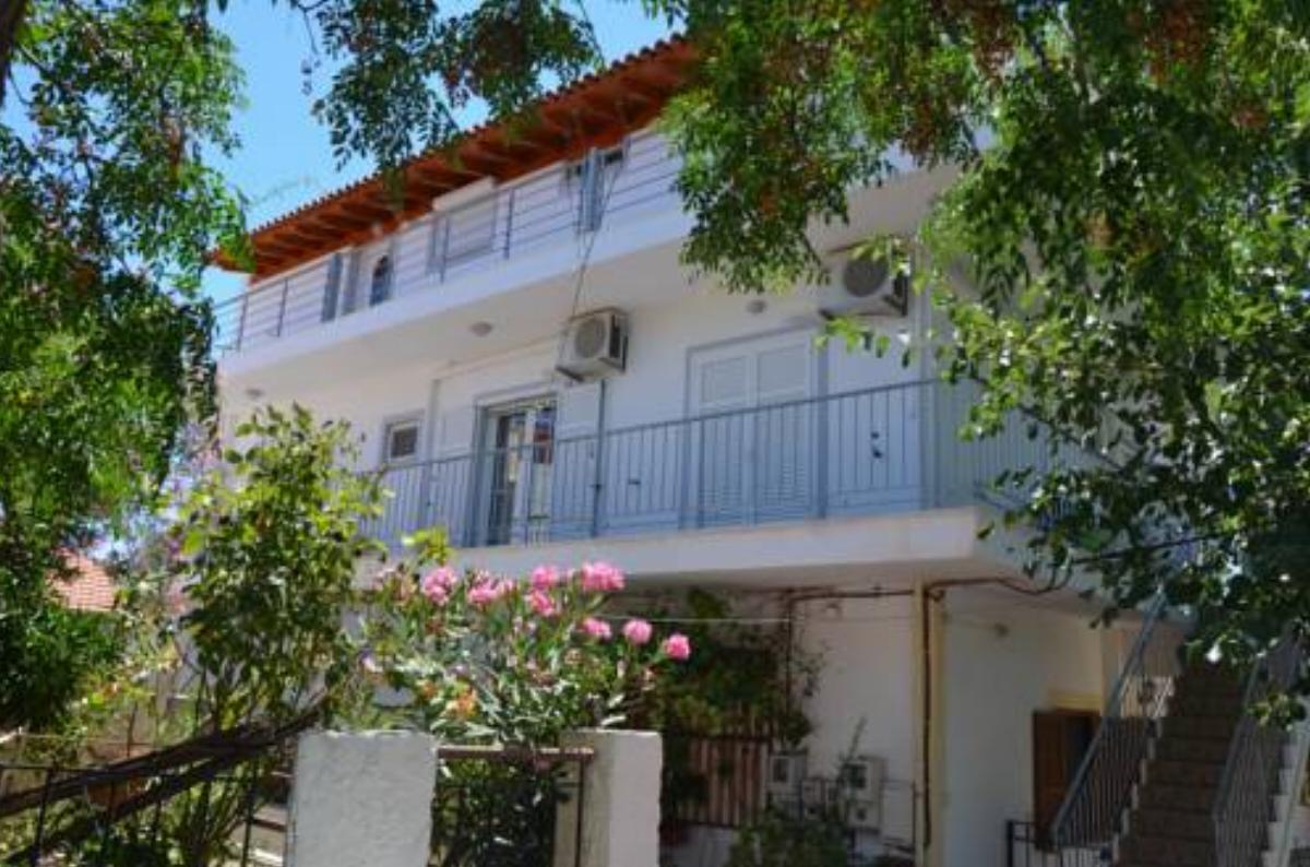 Ilia's Apartment Hotel Kalámion Greece