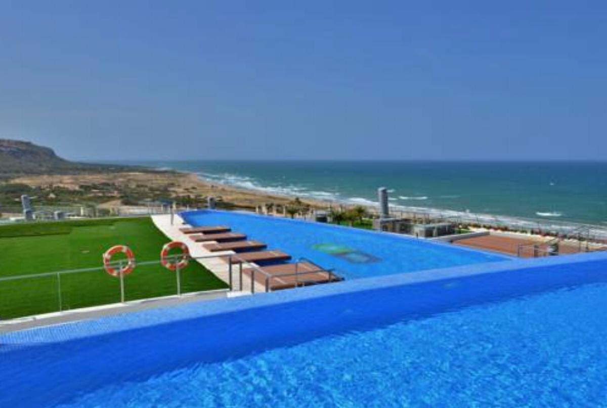 Infinity View Penthouse Hotel Arenales del Sol Spain