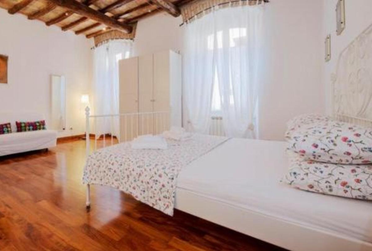 Interno 2 - Woody Apartment Hotel Roma Italy