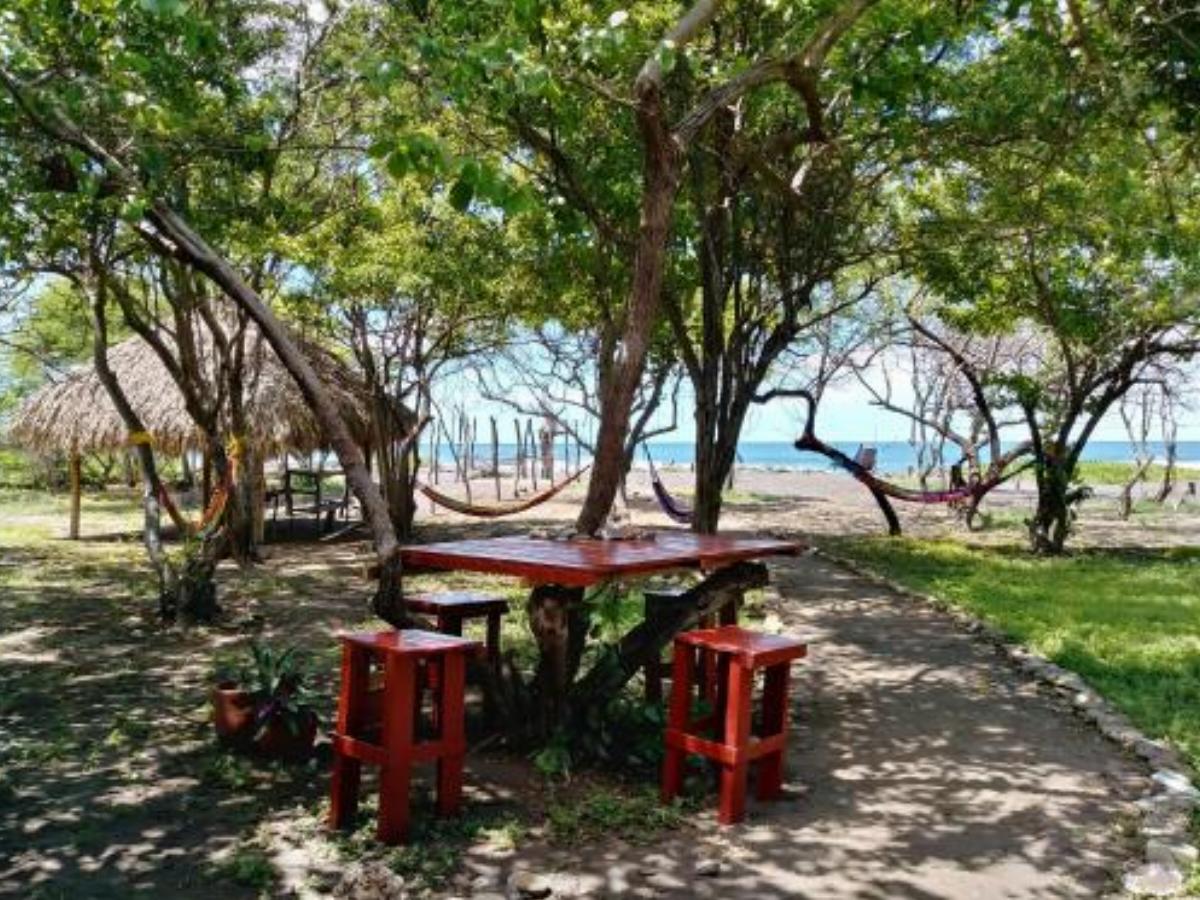 Isla Tortuga Solar Beach Cottage Hotel La Marimba Nicaragua