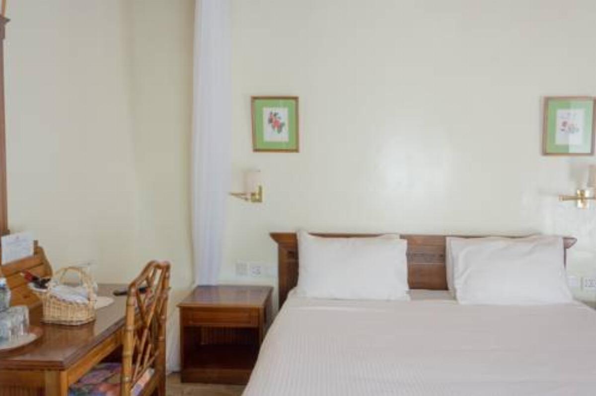 Jacaranda Lake Elementeita Lodge Hotel Gilgil Kenya