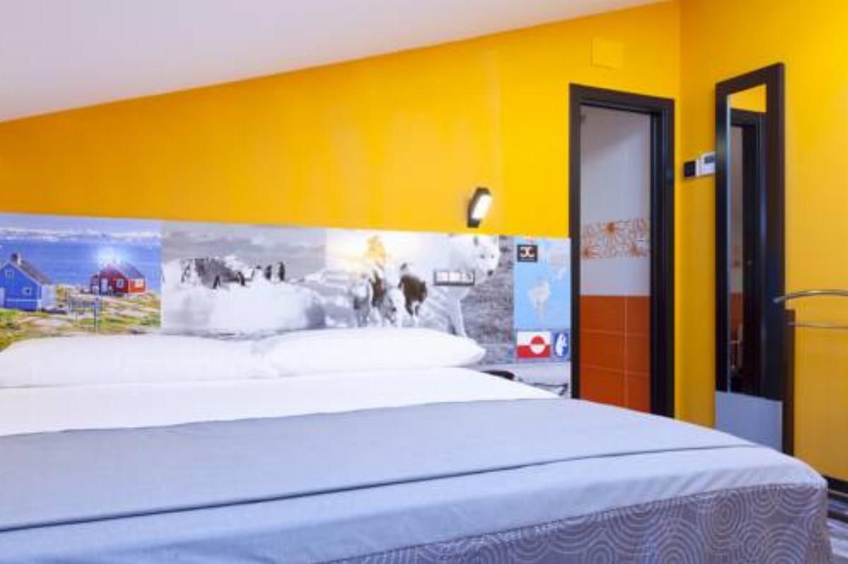 JC Rooms Chueca Hotel Madrid Spain