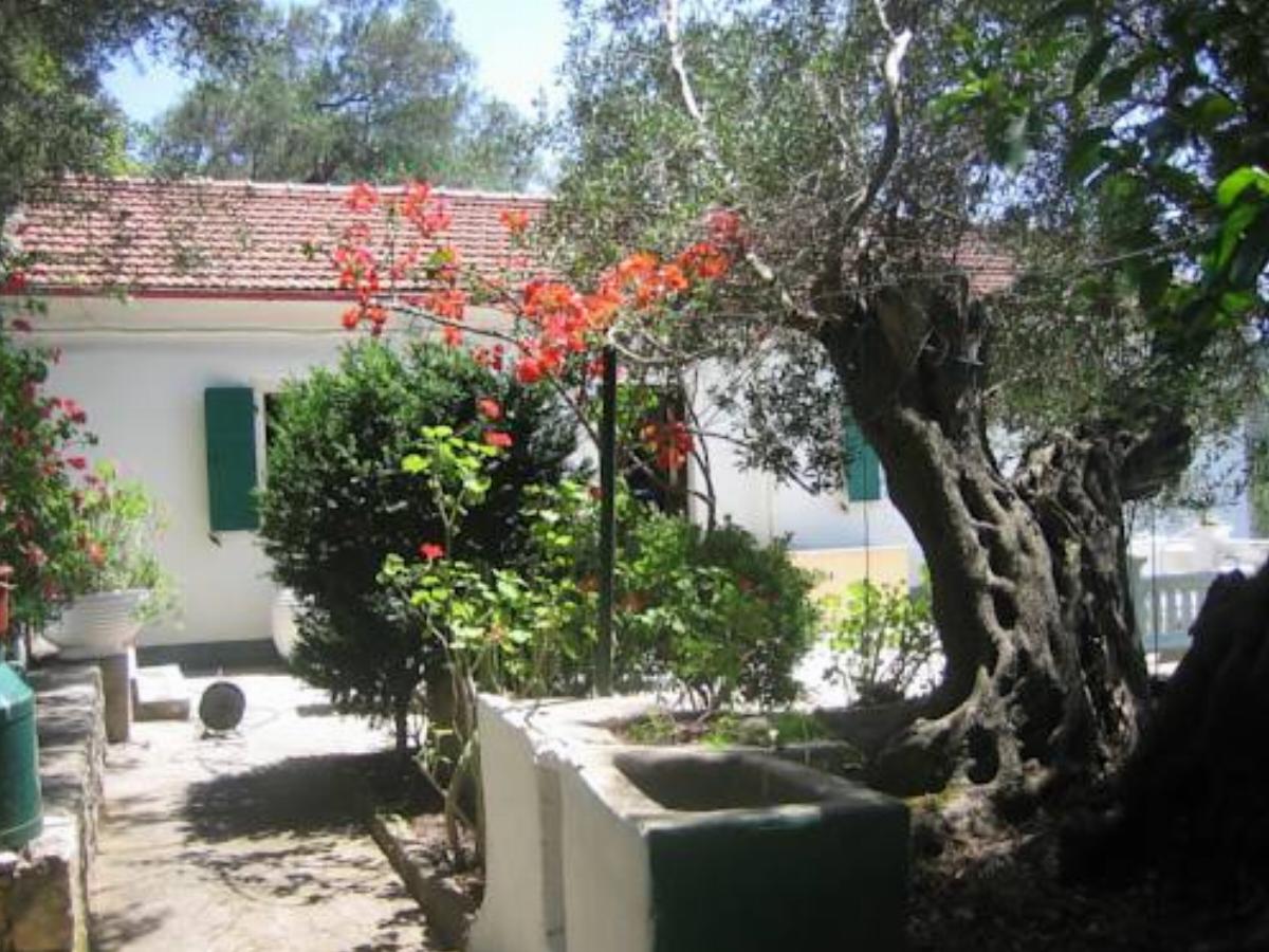 Joanna's Cottage Hotel Longos Greece