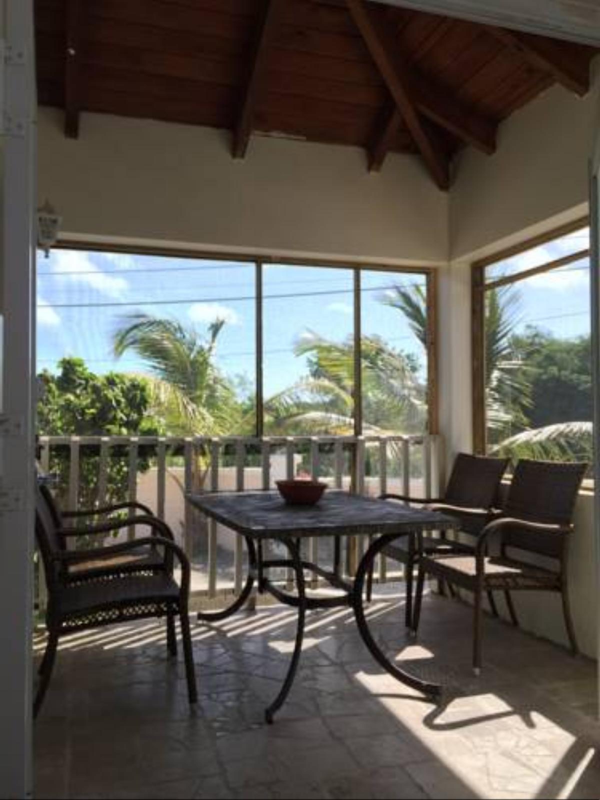 Josy villa Grâce Bay Beach Hotel Grace Bay Turks and Caicos Islands