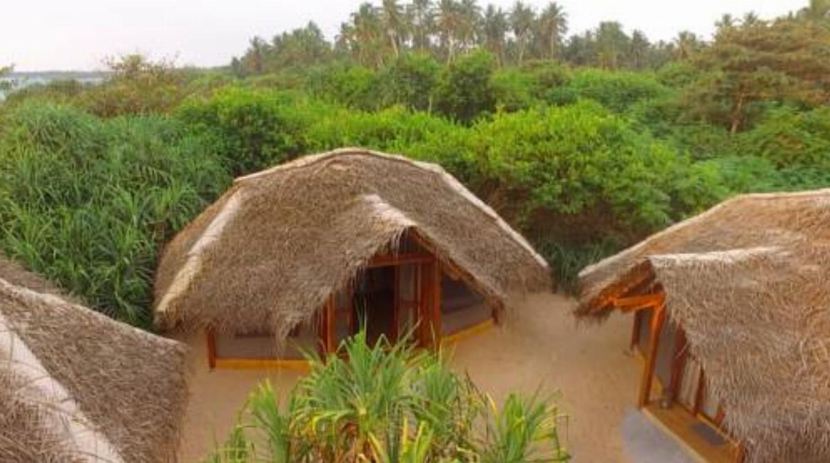 Jungle Beach Camp Hotel Ahungalla Sri Lanka