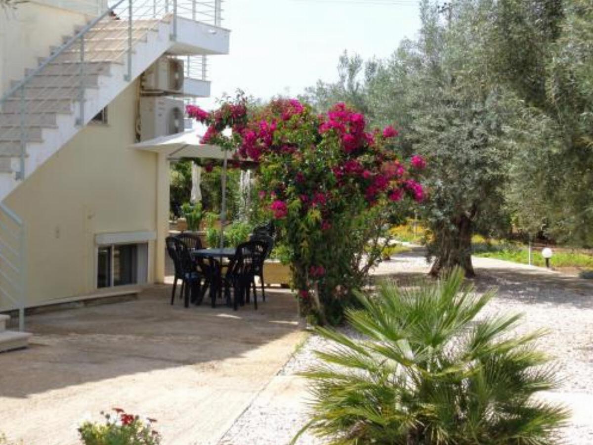 Kalimera Apartments Hotel Kiverion Greece