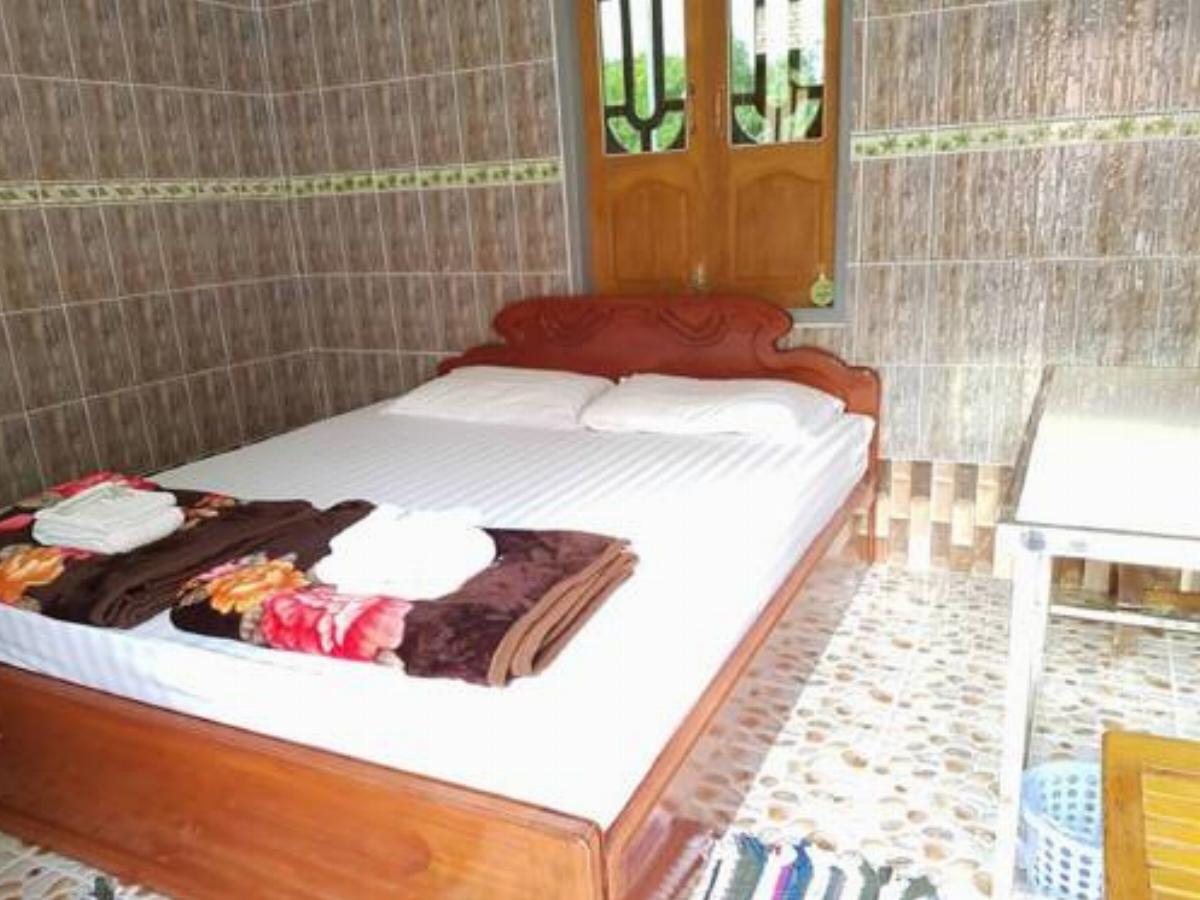 Kaung Kaung Guest House- Burmese Only Hotel Bilin Myanmar