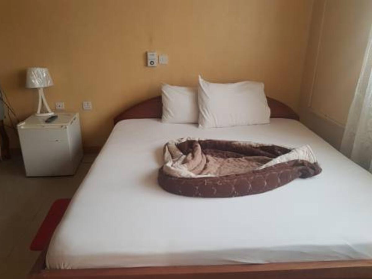 Kenamp Lodge Hotel Akim Oda Ghana