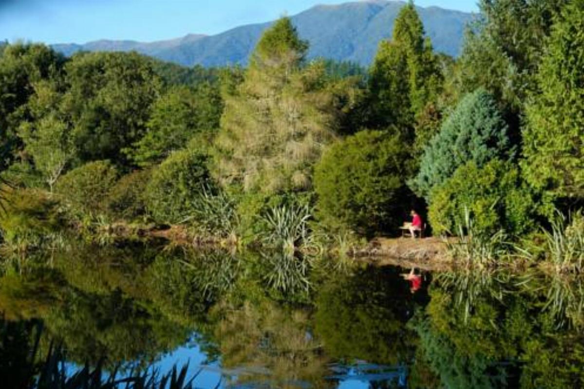 Kiwi Wild Lodge Hotel Atarau New Zealand