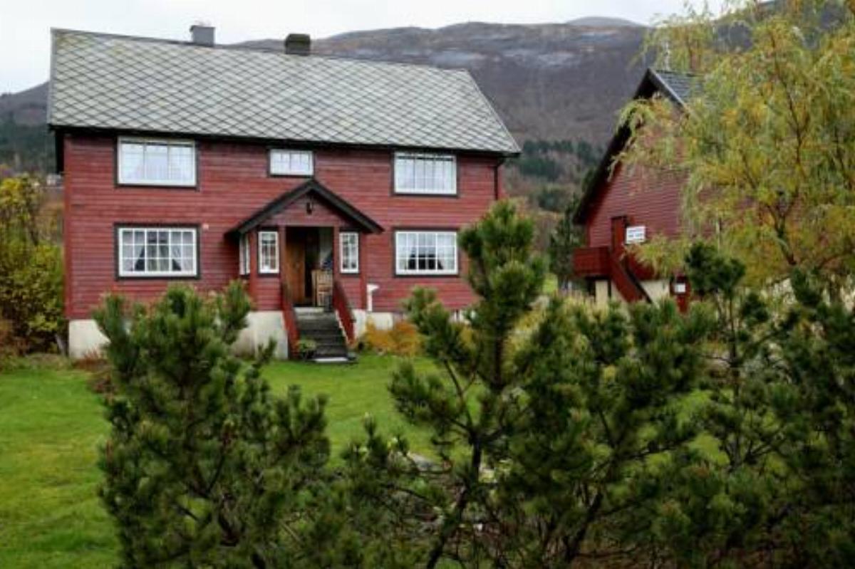 Knausen Cottages Hotel Hornindal Norway