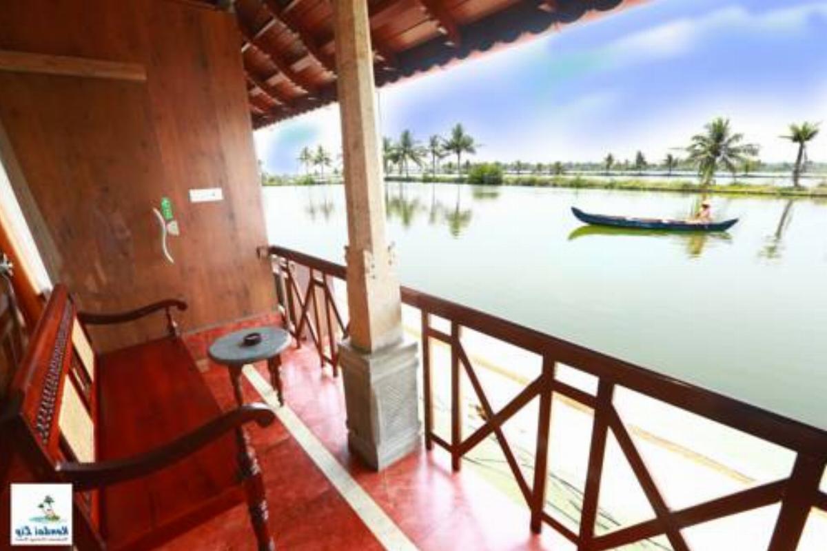 Kondai Lip Backwater Heritage Resort Hotel Eramalloor India