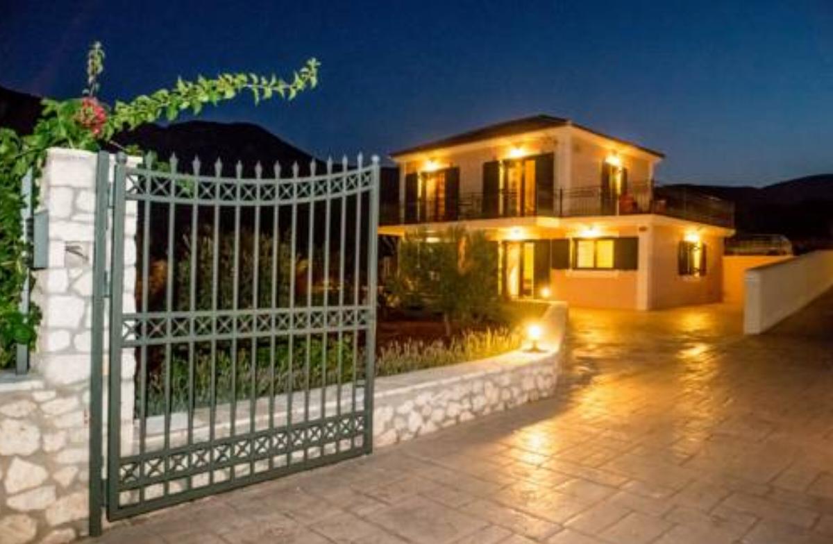 Korallis Villas Hotel Karavadhos Greece