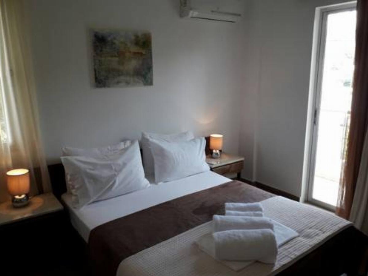 Korelis' Apartments Hotel Ayia anna Greece
