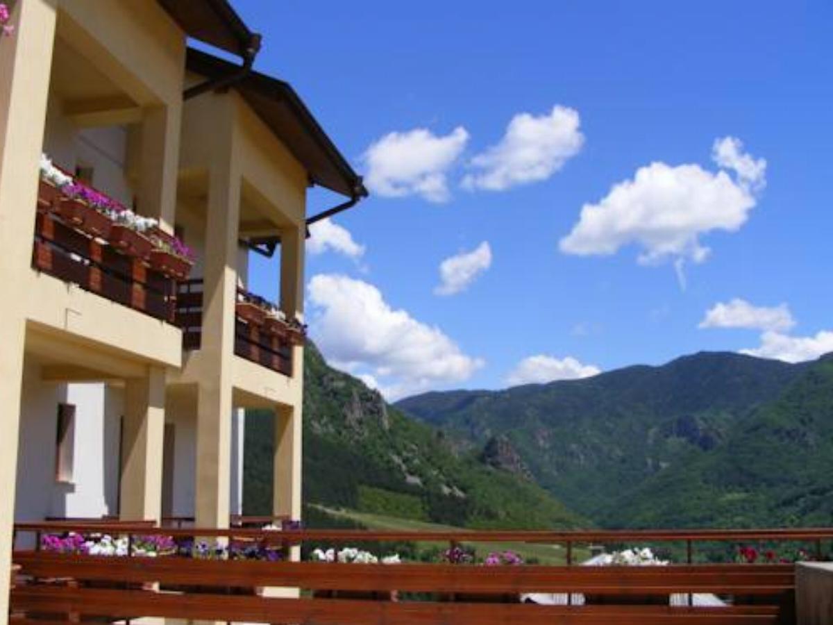 Kris Guest House Hotel Devin Bulgaria