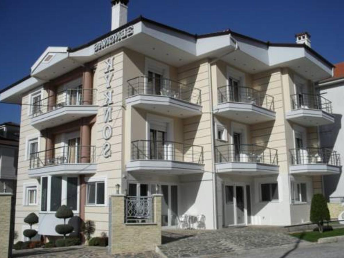 Kyknos De Luxe Suites & Rooms Hotel Kastoriá Greece