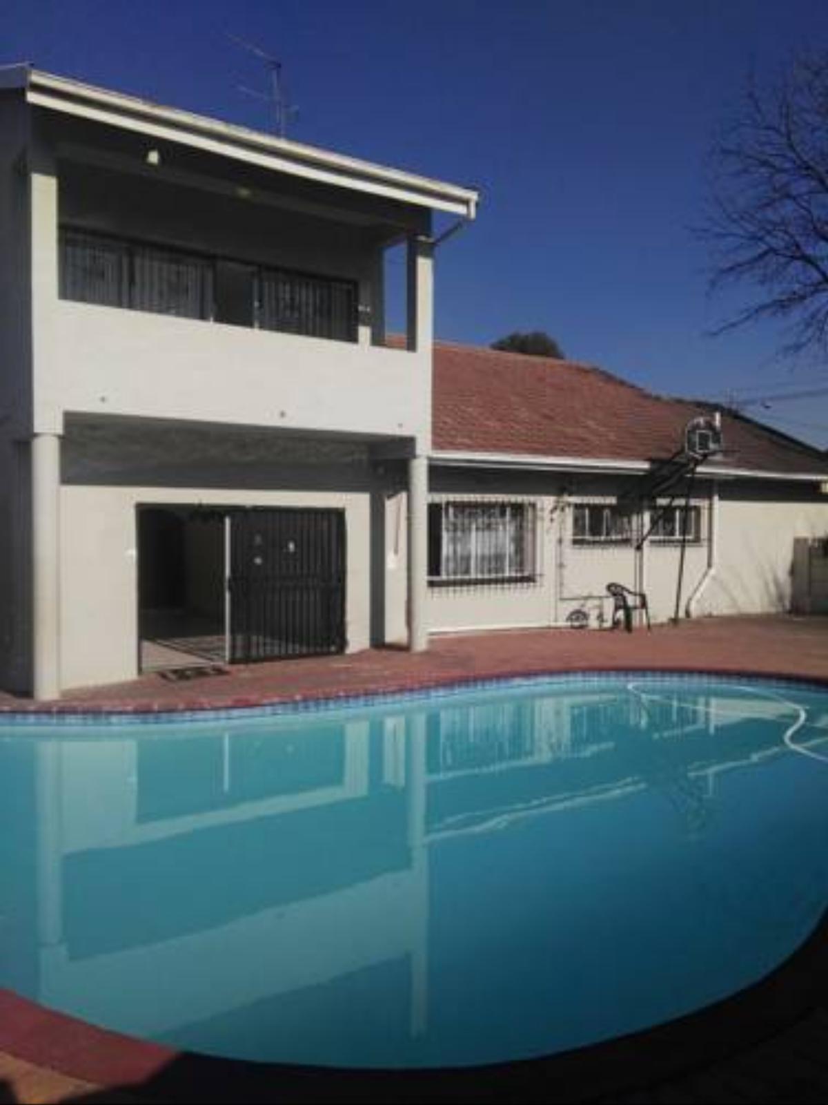L-Pack Guesthouse Hotel Germiston South Africa