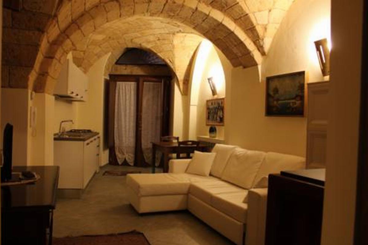 La Grotta Del Cavaliere Hotel Gravina in Puglia Italy