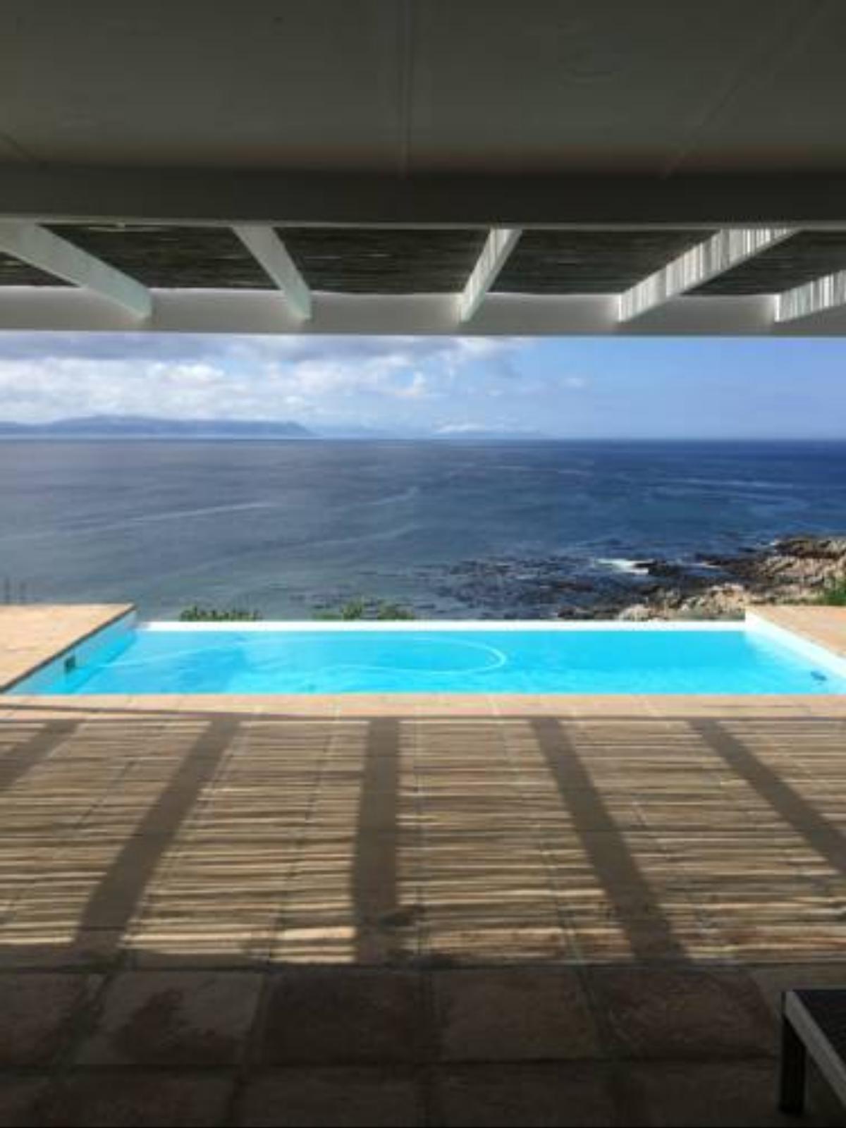 La Petite Baleine Seaside Villa Hotel De Kelders South Africa