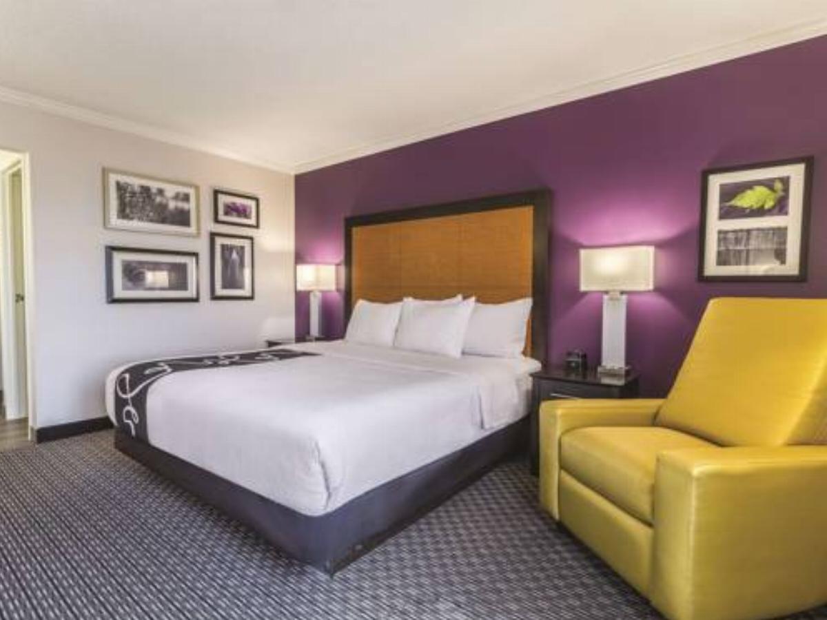 La Quinta Inn & Suites Cleveland – Airport North Hotel Cleveland USA