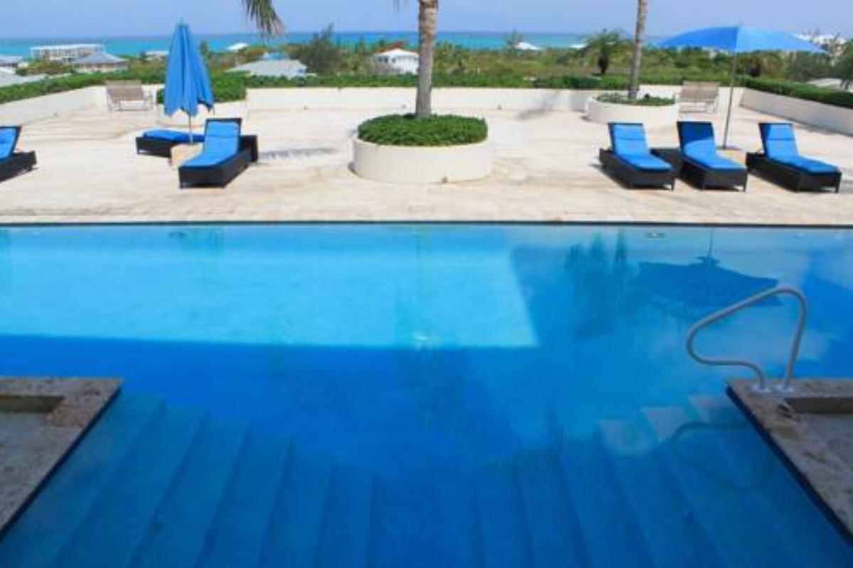La Vista Azul Resort - Studio Hotel Turtle Cove Turks and Caicos Islands
